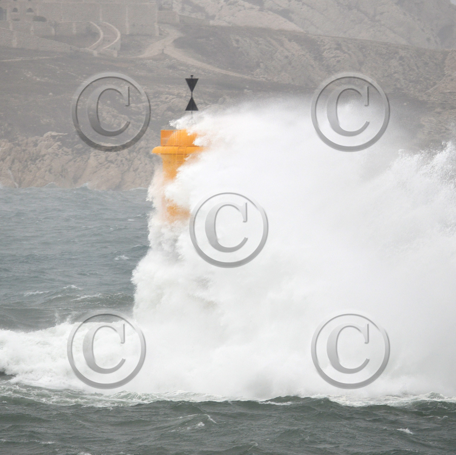 MISTRAL, STRORM,VENT DU SUD