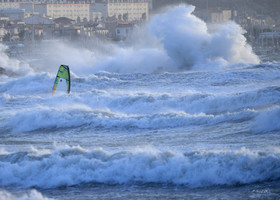 TEMPETE ZEUS MARSEILLE ,PLAGE DU PRADO,WINDSURF, PLANCHE À  VOILE