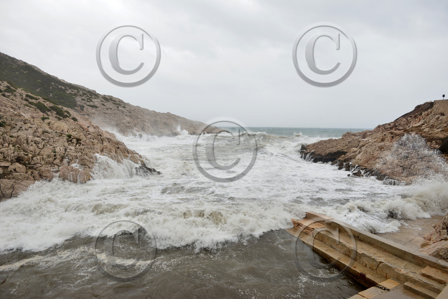 MISTRAL, STRORM,VENT DU SUD