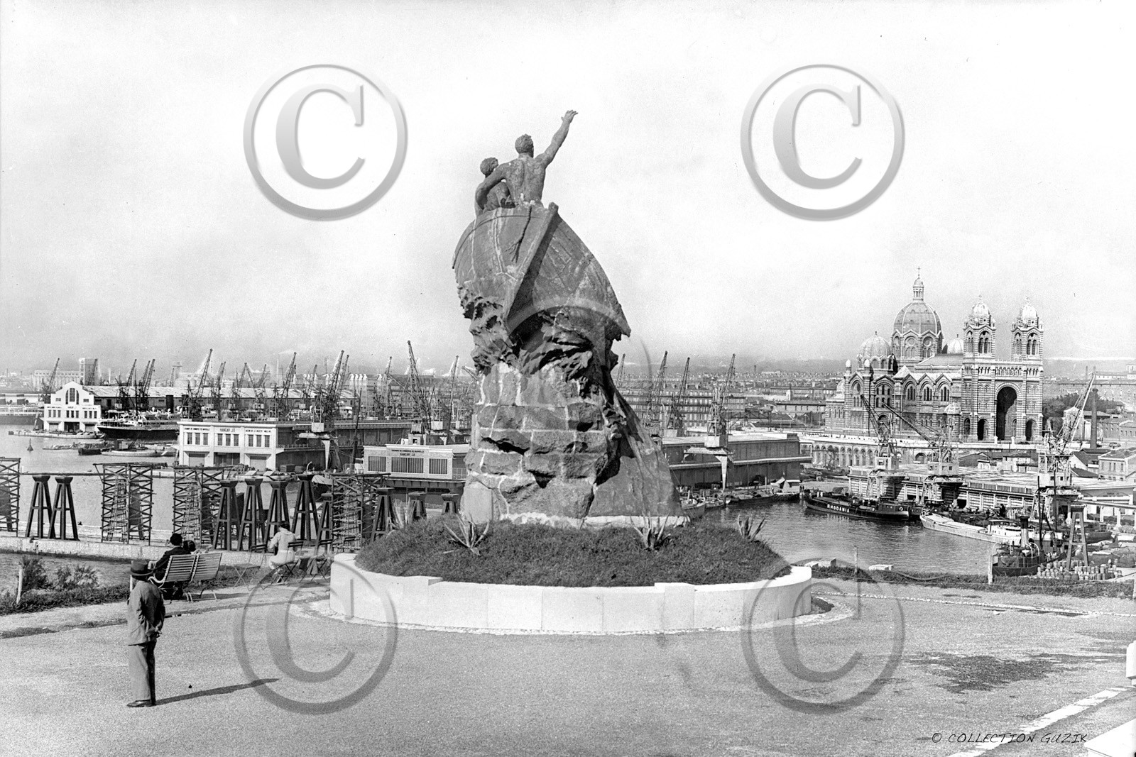 ref-plaques-1900020-monument-des-naufrages-60x90-marseille-les-docks-major-copie.jpg