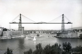 ref-plaque-1900041-entre-du-vieux-port-avec-transbordeur-60x90taille 60X90cm   30x45cm