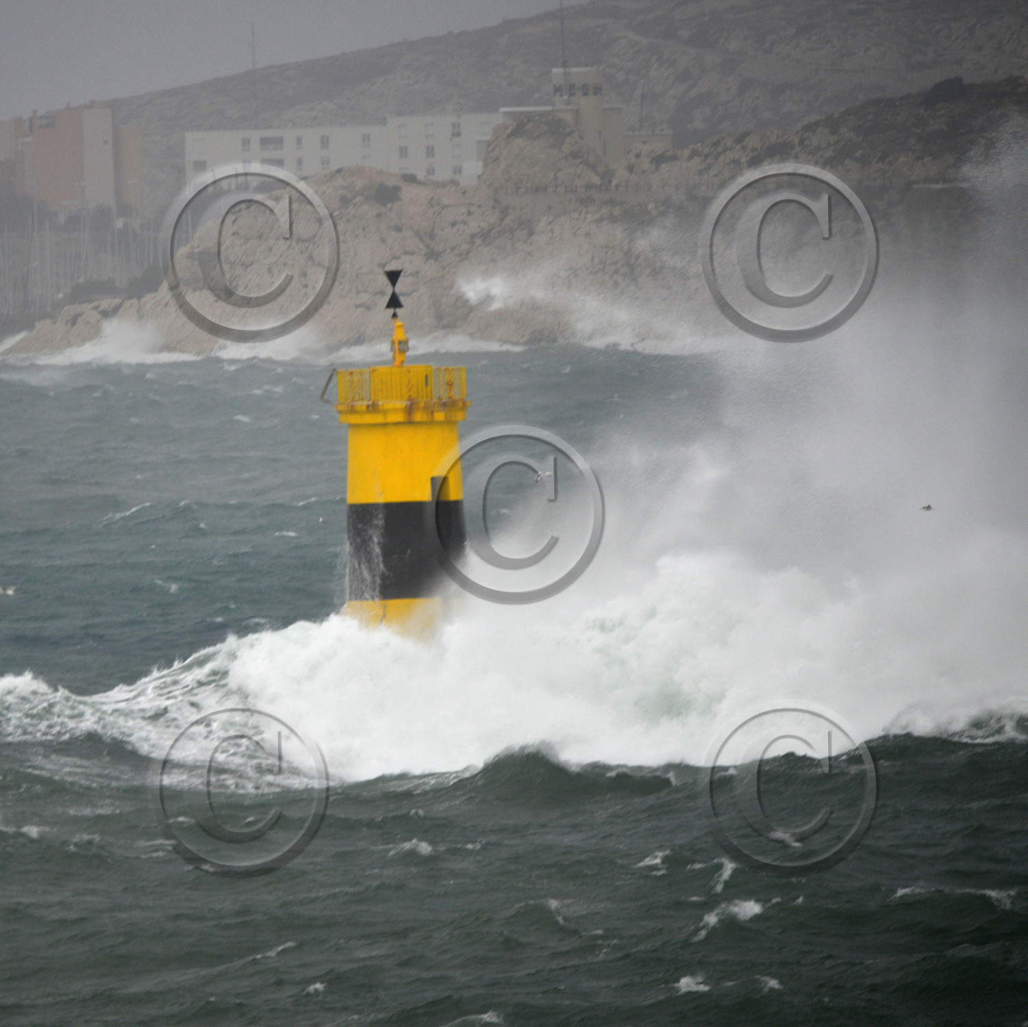 MISTRAL, STRORM,VENT DU SUD