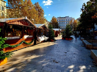 Marche de noel de Marseille 2023   2024