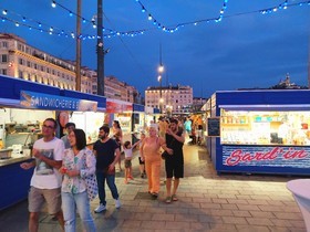2023 l'année derniere sur le Vieux Port  de Marseille