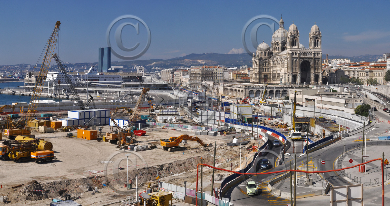 - photo Guzik PatrickŒuvre protégée au titre du droit d'auteur - Exploitation nécessitant une autorisation spéciale.